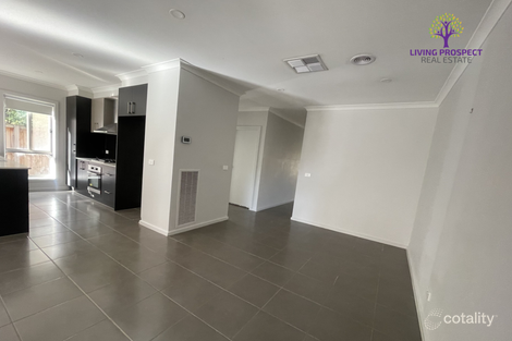 Property photo of 22 Coorabin Way Werribee VIC 3030