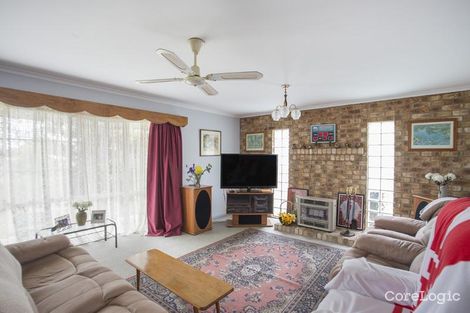 Property photo of 10 Sorrel Place Catalina NSW 2536