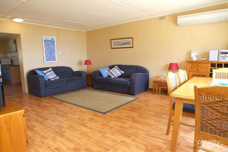 Property photo of 20 Talinga Terrace Penneshaw SA 5222