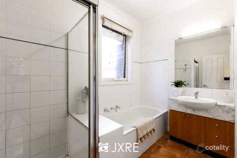 Property photo of 1/29 Manoon Road Clayton South VIC 3169