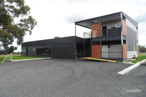 25 Gosnells Rd E, Orange Grove, WA 6109