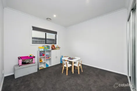 Property photo of 34 Drumbane Drive Golden Square VIC 3555