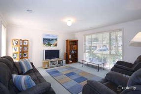 Property photo of 2 Little Acre Close Langwarrin VIC 3910