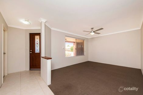 Property photo of 3 Denfield Rise Carramar WA 6031