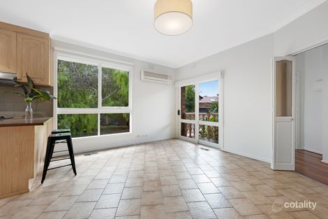 Property photo of 3/15-17 Warrigal Road Hughesdale VIC 3166