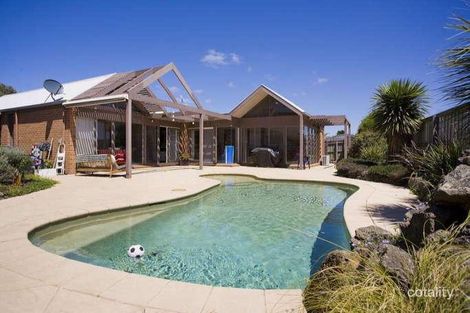 21 Boscarne Ave, Torquay, VIC 3228