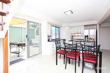 Property photo of 16 Abelia Crescent Kippa-Ring QLD 4021