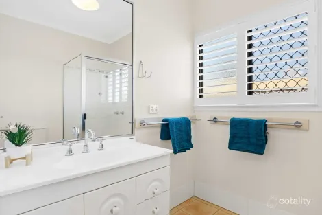 Property photo of 8 Madon Close Gordonvale QLD 4865