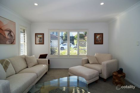 Property photo of 10 Flame Tree Crescent Carindale QLD 4152