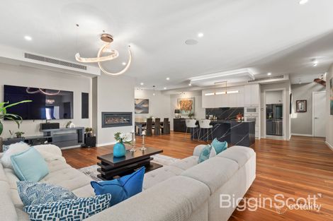 Property photo of 20 Saxonwood Drive Doncaster East VIC 3109