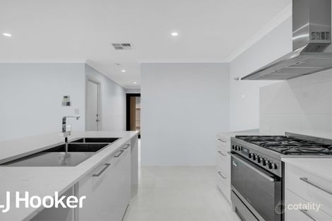 Property photo of 16 Coconuts Avenue Eglinton WA 6034