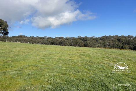 5 Darling Ct, Wandong, VIC 3758