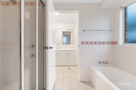 Property photo of 7 Yarran Close Cameron Park NSW 2285