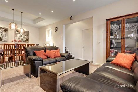 Property photo of 31 Cinnabar Avenue Mount Waverley VIC 3149