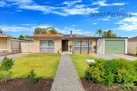 Property photo of 13 Rosewall Avenue Gulfview Heights SA 5096