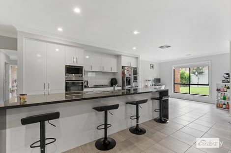 Property photo of 4 Kite Place Leneva VIC 3691
