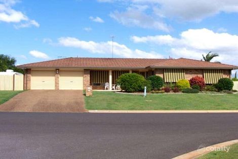 4 Southern Cross Dr, Avoca, QLD 4670