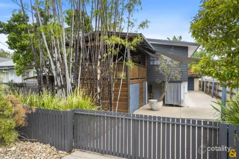 Property photo of 13 Ian Street Thorneside QLD 4158