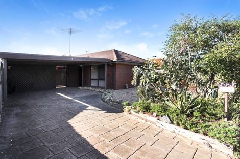 Property photo of 3 Pennyroyal Crescent Kurunjang VIC 3337
