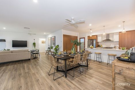 49 Tina Dr, Urangan, QLD 4655