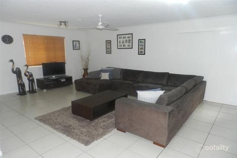 Property photo of 205 Sun Valley Road Kin Kora QLD 4680