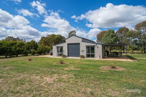 Property photo of 38 Leconfield Drive Bombira NSW 2850