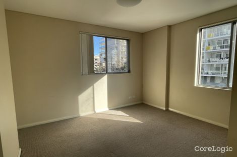 Property photo of 12/2-4 George Street Warwick Farm NSW 2170