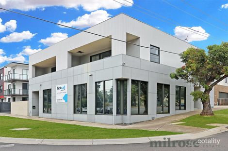 2/221 Watton St, Werribee, VIC 3030
