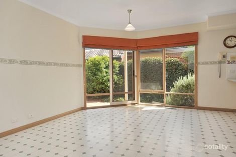 Property photo of 12 Omeo Court Blackburn South VIC 3130