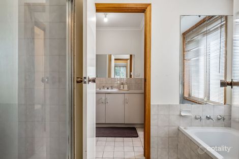 Property photo of 4 Wanaka Court Greenwith SA 5125