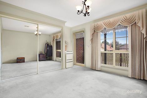 Property photo of 4/51 Holmes Road Moonee Ponds VIC 3039