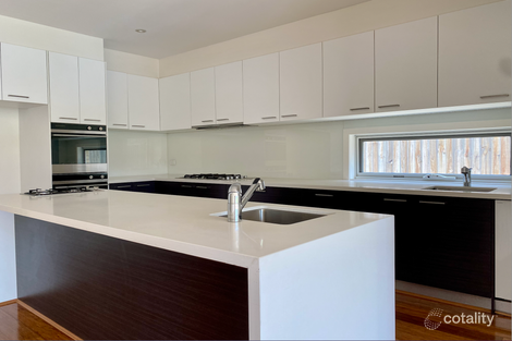 Property photo of 11A Melby Avenue St Kilda East VIC 3183