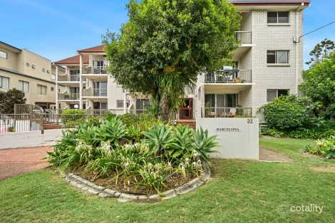 Property photo of 7/32 Armrick Avenue Broadbeach QLD 4218