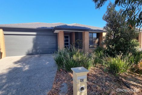 Property photo of 43 Maidenhair Drive Wallan VIC 3756