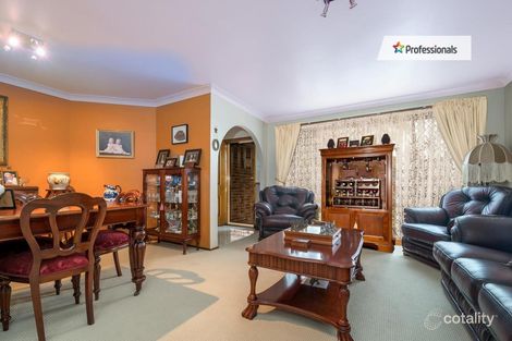 Property photo of 36 Mayfield Circuit Albion Park NSW 2527