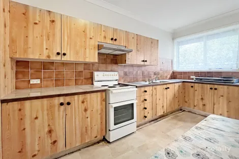 Property photo of 16 Neerini Avenue Smithfield NSW 2164