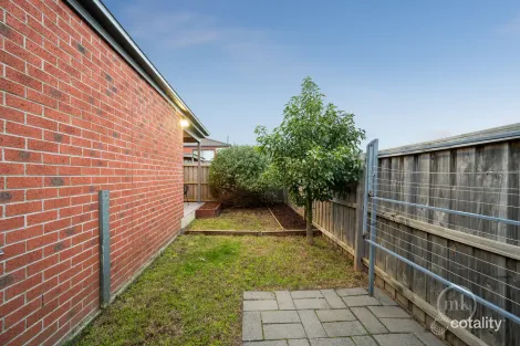 Property photo of 7 Petworth Close Mernda VIC 3754
