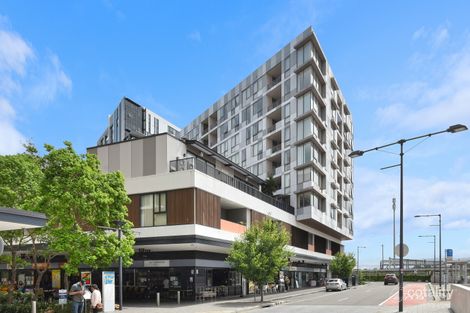 801/2 Discovery Point Pl, Wolli Creek, NSW 2205