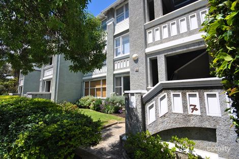 Property photo of 8/29-33 Robe Street St Kilda VIC 3182