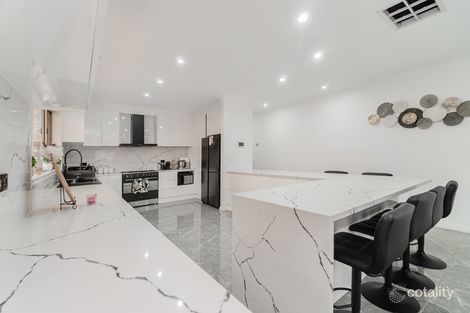 Property photo of 9 Pinelea Court Roxburgh Park VIC 3064