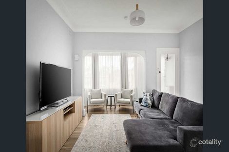 Property photo of 2 Vienna Street Seven Hills NSW 2147