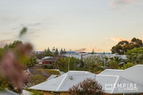 Property photo of 17 McCleery Street Beaconsfield WA 6162