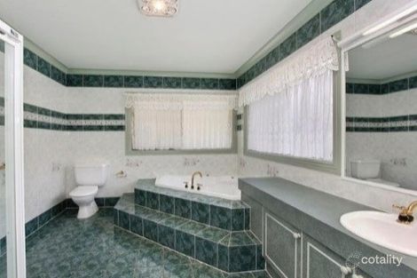 Property photo of 6 Sparkes Close Fadden ACT 2904