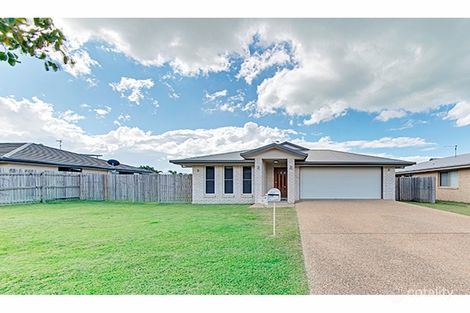 6 Lexington Dr, Lammermoor, QLD 4703