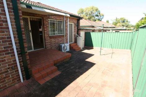 Property photo of 2/3 Canonbury Grove Bexley North NSW 2207