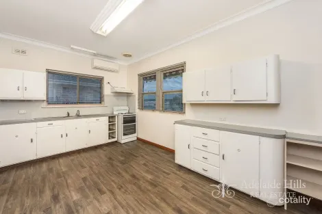 Property photo of 12 Graetz Street Murray Bridge SA 5253