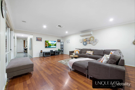 Property photo of 17 Babele Road Tarneit VIC 3029