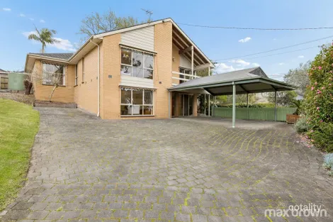 47 Victoria Rd, Chirnside Park, VIC 3116