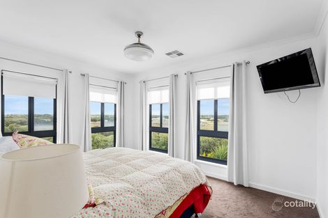 Property photo of 29 Gow Drive Hindmarsh Island SA 5214