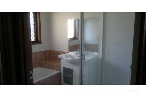 Property photo of 24 Maclean Drive Boronia Heights QLD 4124